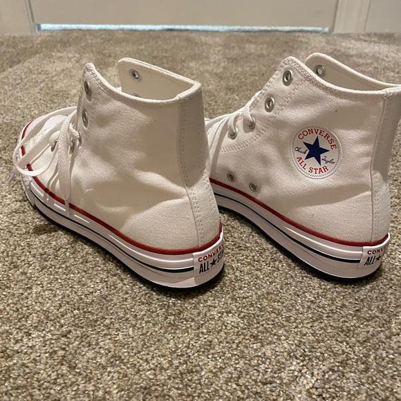 Kids platform Converse All Stars. White. Size 6. - Picture 8 of 9